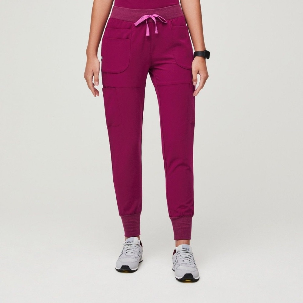 Figs Nepal Scrub Joggers in Dark Magenta